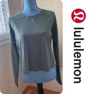 🔥Lululemon 🔥 Running Top. Long sleeve athletic top from LuluLemon.Like new 🎉
